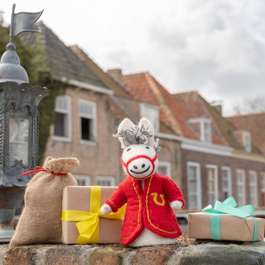Vilten paard van sinterklaas | Ozosnel | Sjaal met Verhaal