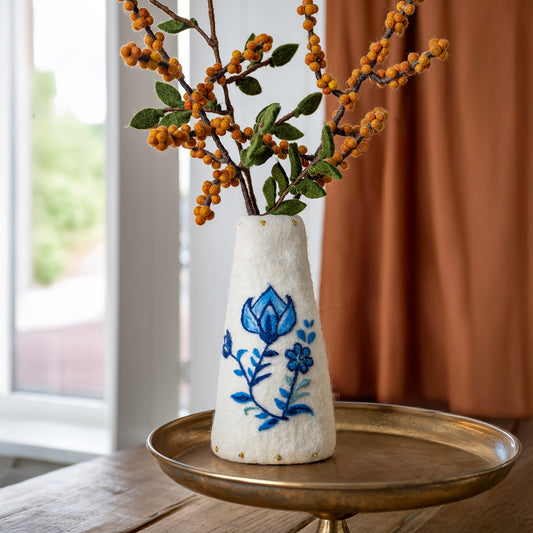 Vilten vaas Delfts Blauw Medium | Sjaal met Verhaal